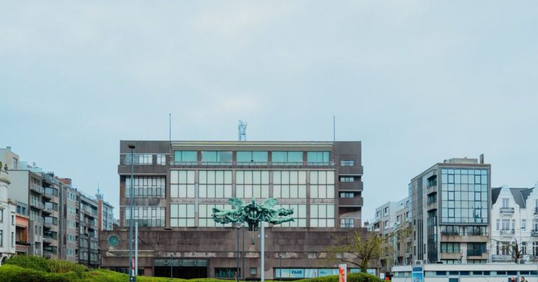Rondleiding in de grote post – De grote post backstage — open-dag in Oostende